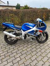Suzuki GSX-R600  - SUZUKI 2003 GSX 600