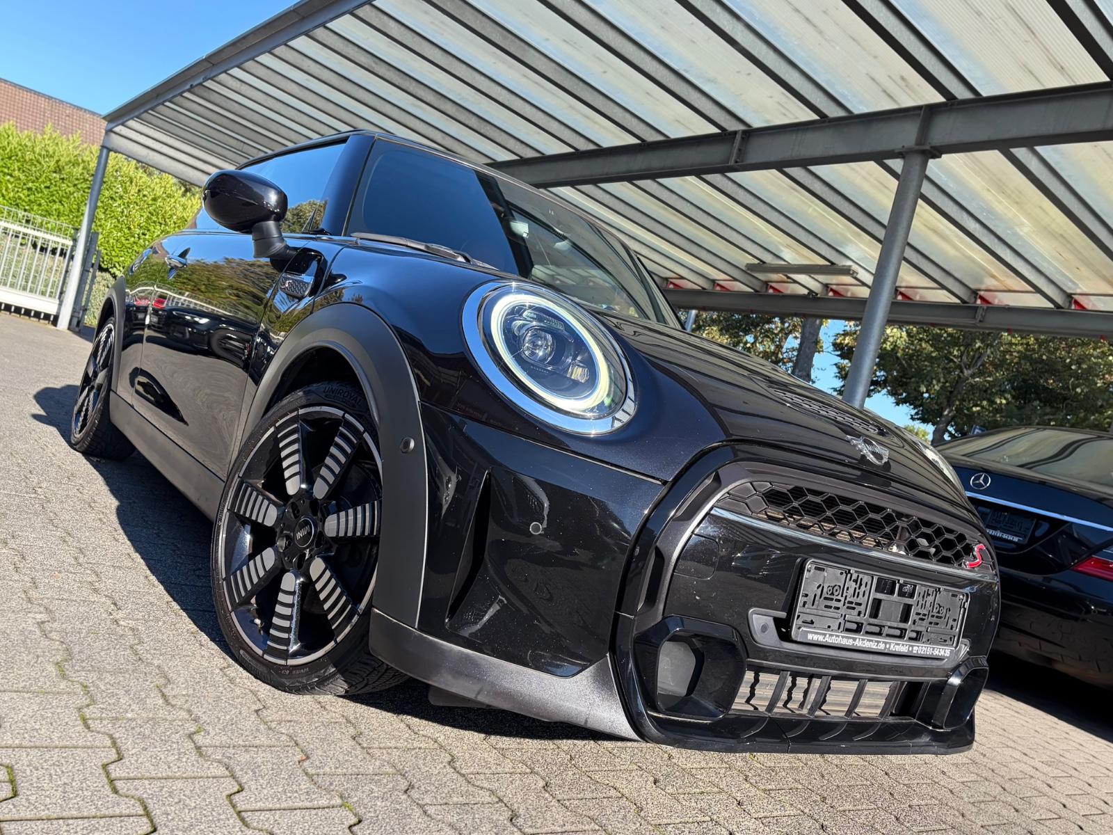 MINI Cooper S Aut.Classic Trim|LEDER|NAVI|LED|KAM|ACC