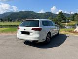 Volkswagen Passat 2.0 TDI SCR 140kW DSG 4MOTION Highlin... - Volkswagen Passat: TDI 140 Dsg