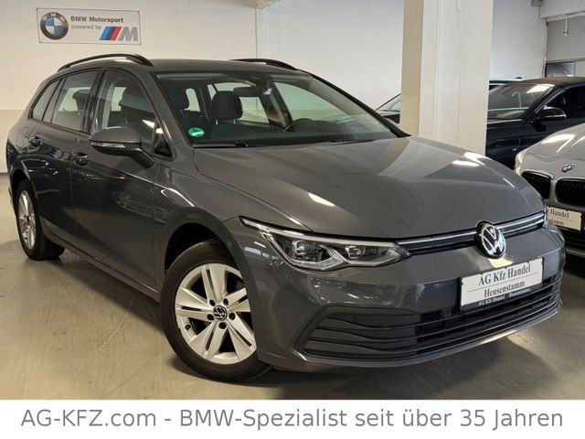 Volkswagen Golf VIII Variant Life 1.5 eTSI/DSG/Virtual/LED/