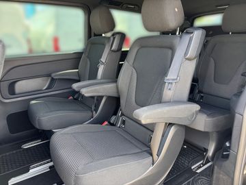 Mercedes V 250 - 8
