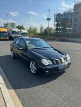 Mercedes-Benz C 180 Kompressor AVANTGARDE Avantgarde - Mercedes-Benz C 180: Kompressor Avantgarde