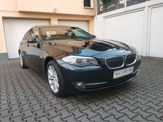 BMW 525d 5 Lim.+Xenon+Leder+2.Hand