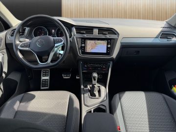 Volkswagen Tiguan - 10