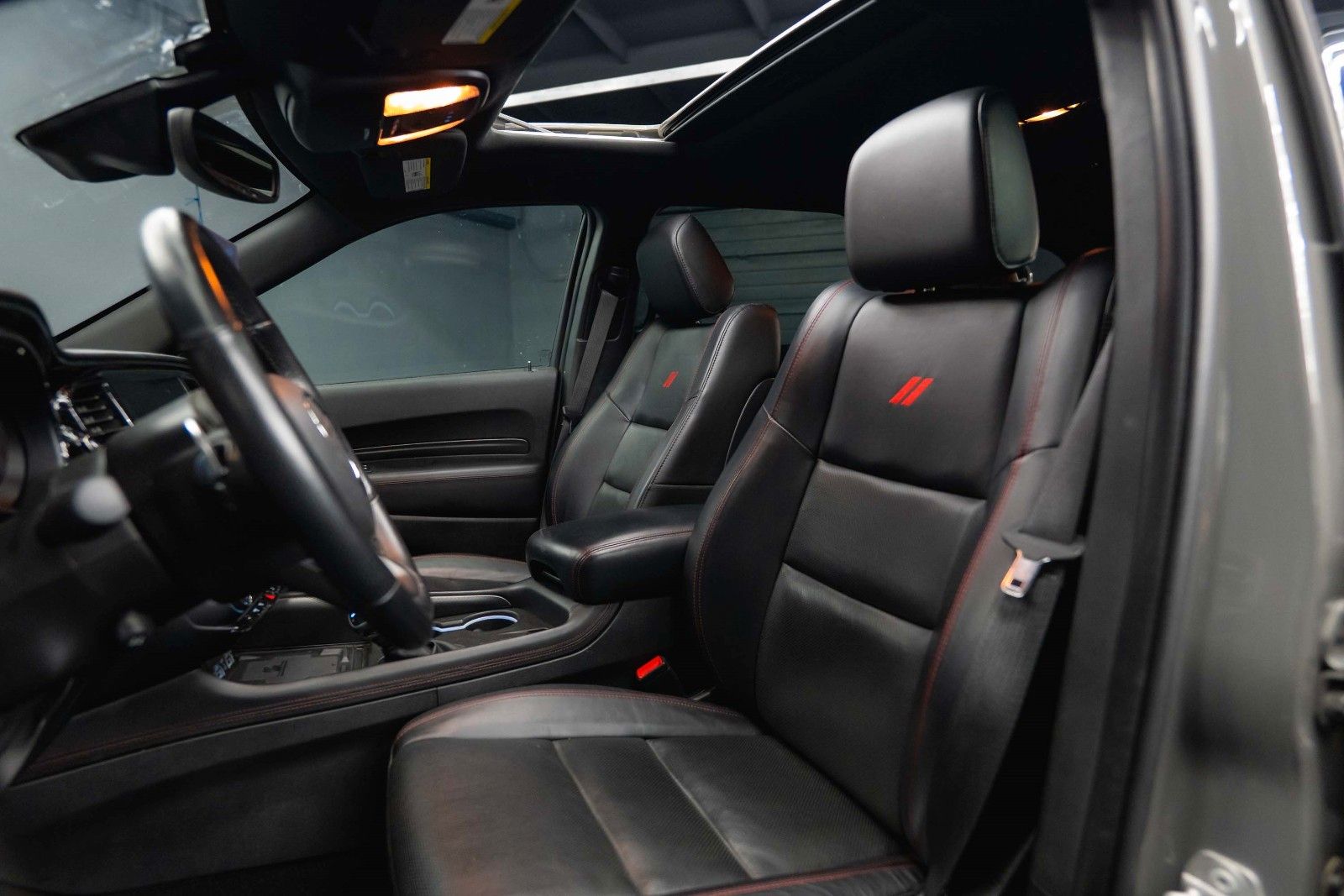 Fahrzeugabbildung Dodge Durango 5.7 V8 R/T SRT STYLE 4x4 Night-Paket ACC