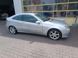 Mercedes-Benz C 180 C -Klasse Sportcoupe C 180 Kompressor - Mercedes-Benz C 180: Sportcoupe