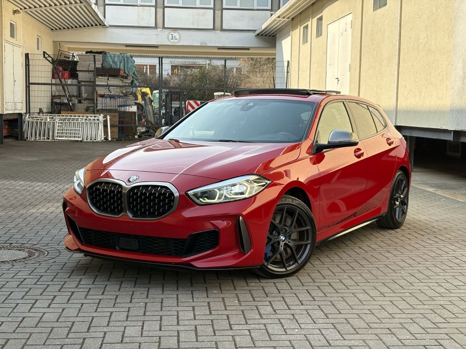 BMW M135 i xDrive 306ps PANO CAM ACC H&amp;K HUD AMBIENT