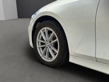 BMW 320 - 7