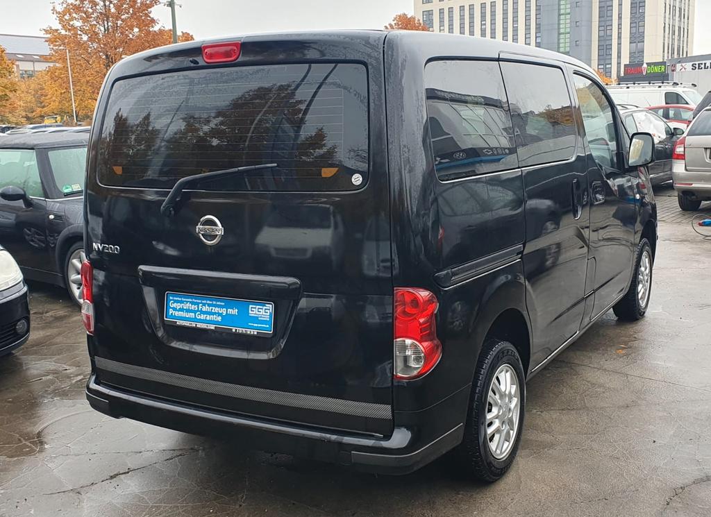 Nissan NV200