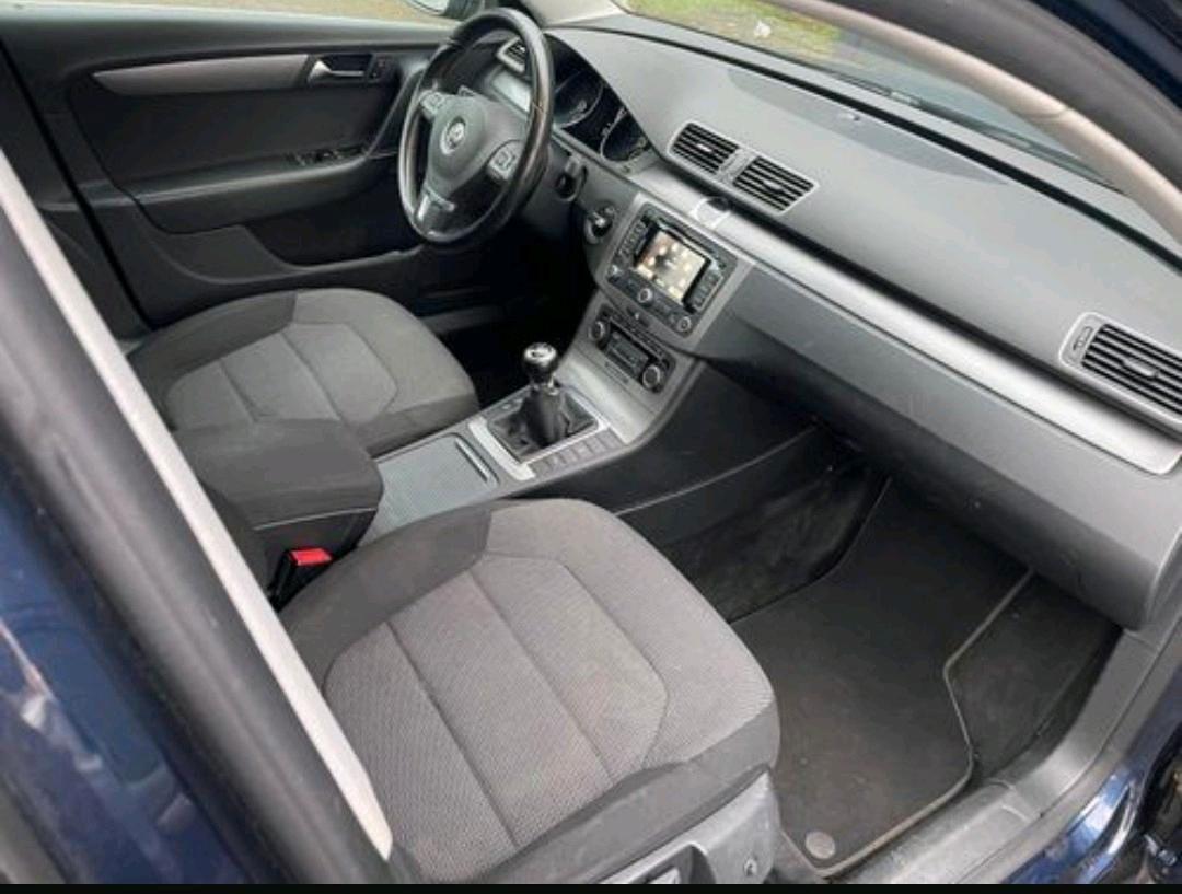 Volkswagen Passat 2012 — photo 8