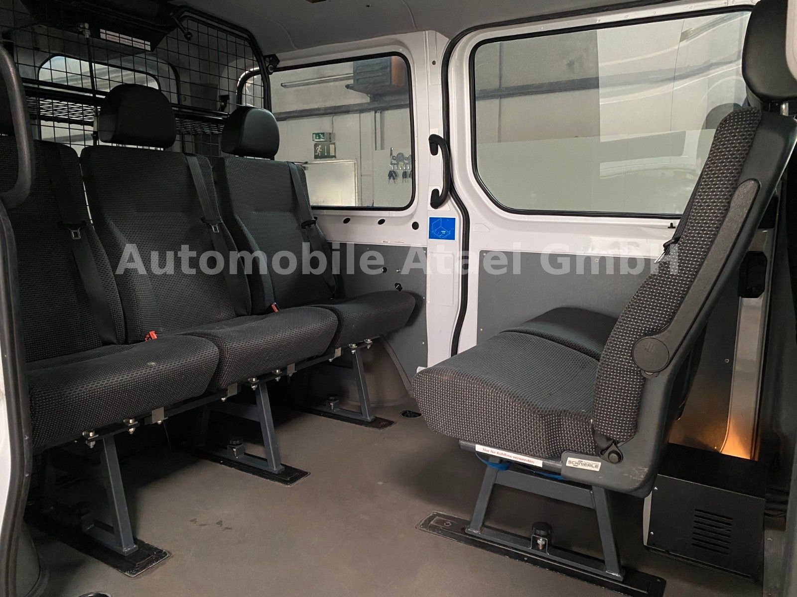 Fahrzeugabbildung Mercedes-Benz Sprinter 316 Behörde/ Camper 7-Sitze (0509)