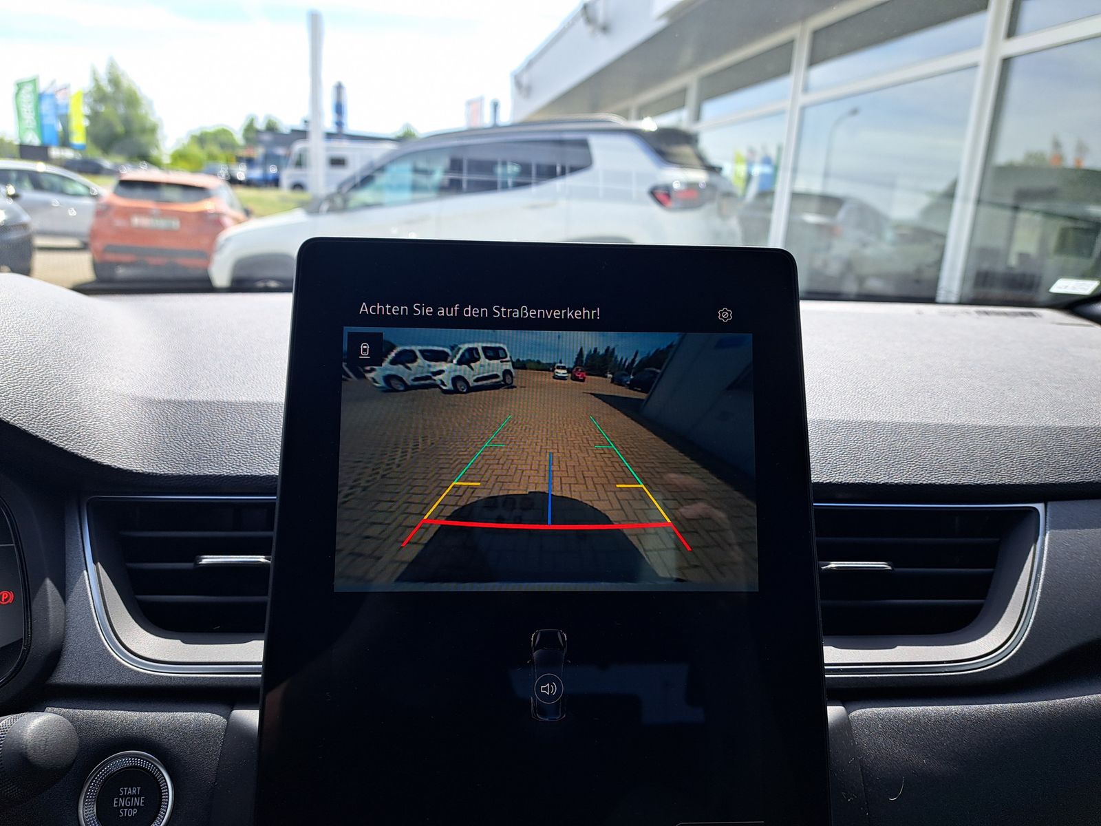 Fahrzeugabbildung Renault Captur TCe90 TECHNO WINTERPAKET ALU 18" BI-COLOR