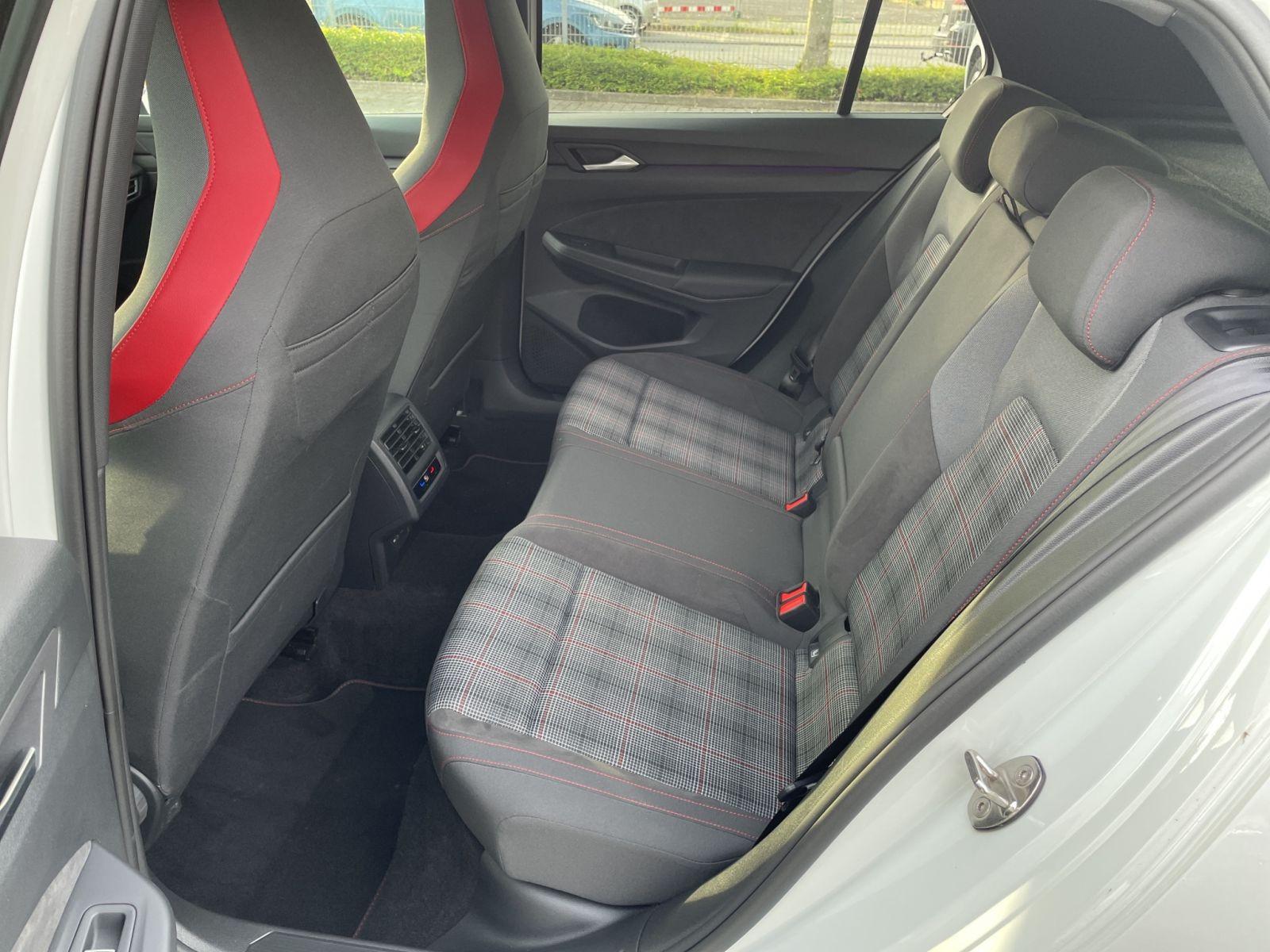 Volkswagen Golf VIII GTI 2.0 TSI 7-Gang DSG Panoramadach, миниатюра 15