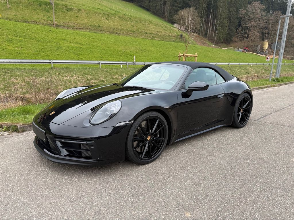 Porsche 992