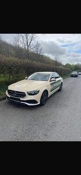 Mercedes-Benz E 220 d Autom. - - mit Diesel-Antrieb: Taxi, Limousine