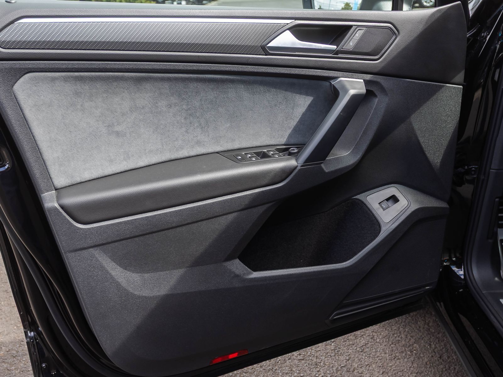 Volkswagen Tiguan - Bild 11