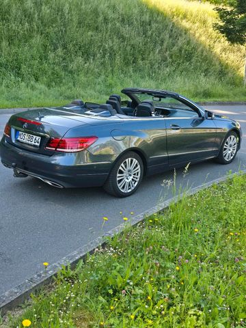 MERCEDES-BENZ MERCEDES BENZ CABRIO E 220 Blue TEC Diesel...