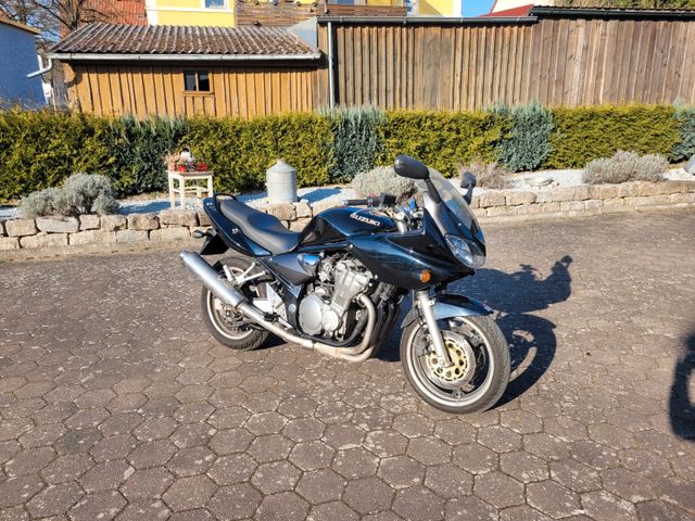 Suzuki Bandi 600 S ---->38000 KM 3. Hand