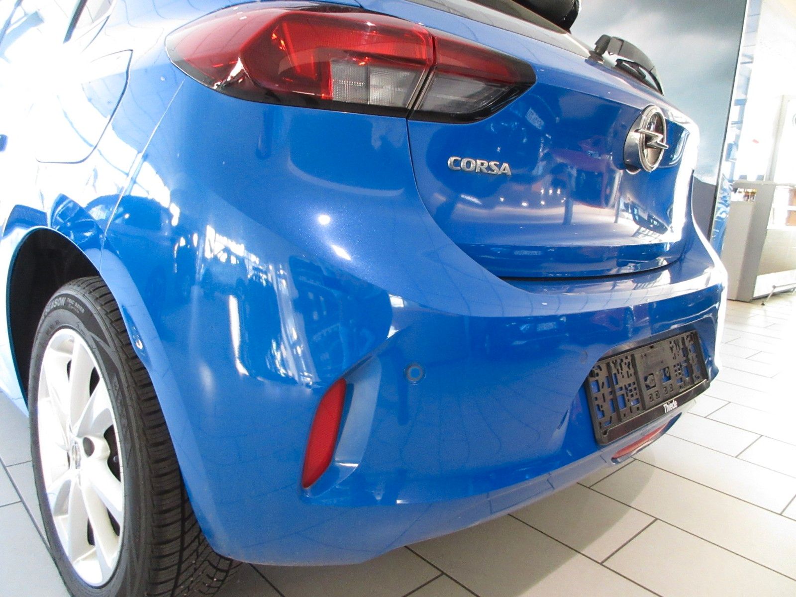 Fahrzeugabbildung Opel Corsa F Elegance 1.2T LED/NAVI/PDC/VIRTUAL/ALU