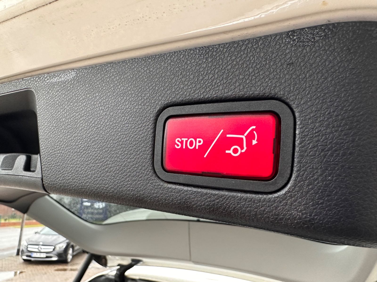 Fahrzeugabbildung Mercedes-Benz ML 63 AMG 4M Perform/AHK/Pano/Nachtsicht/21"/ACC