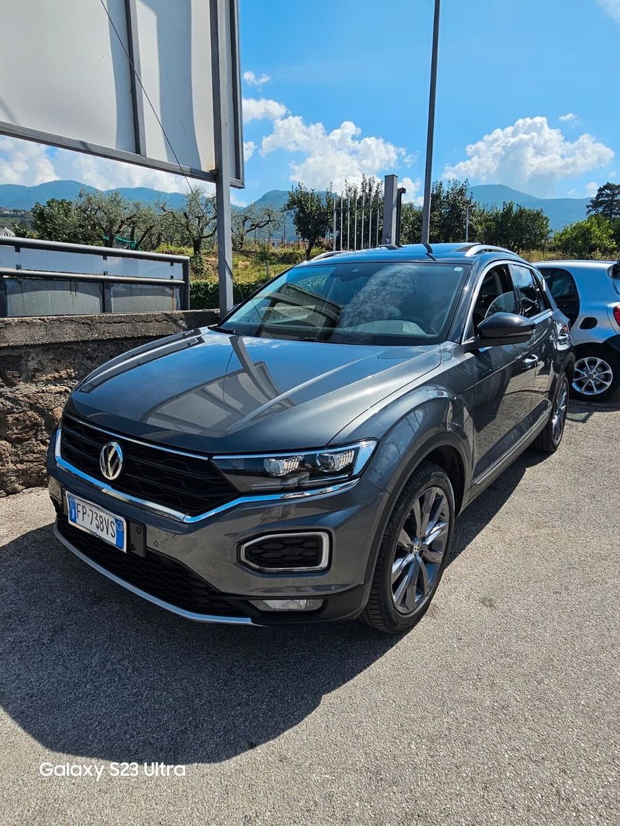Volkswagen T-Roc - 1