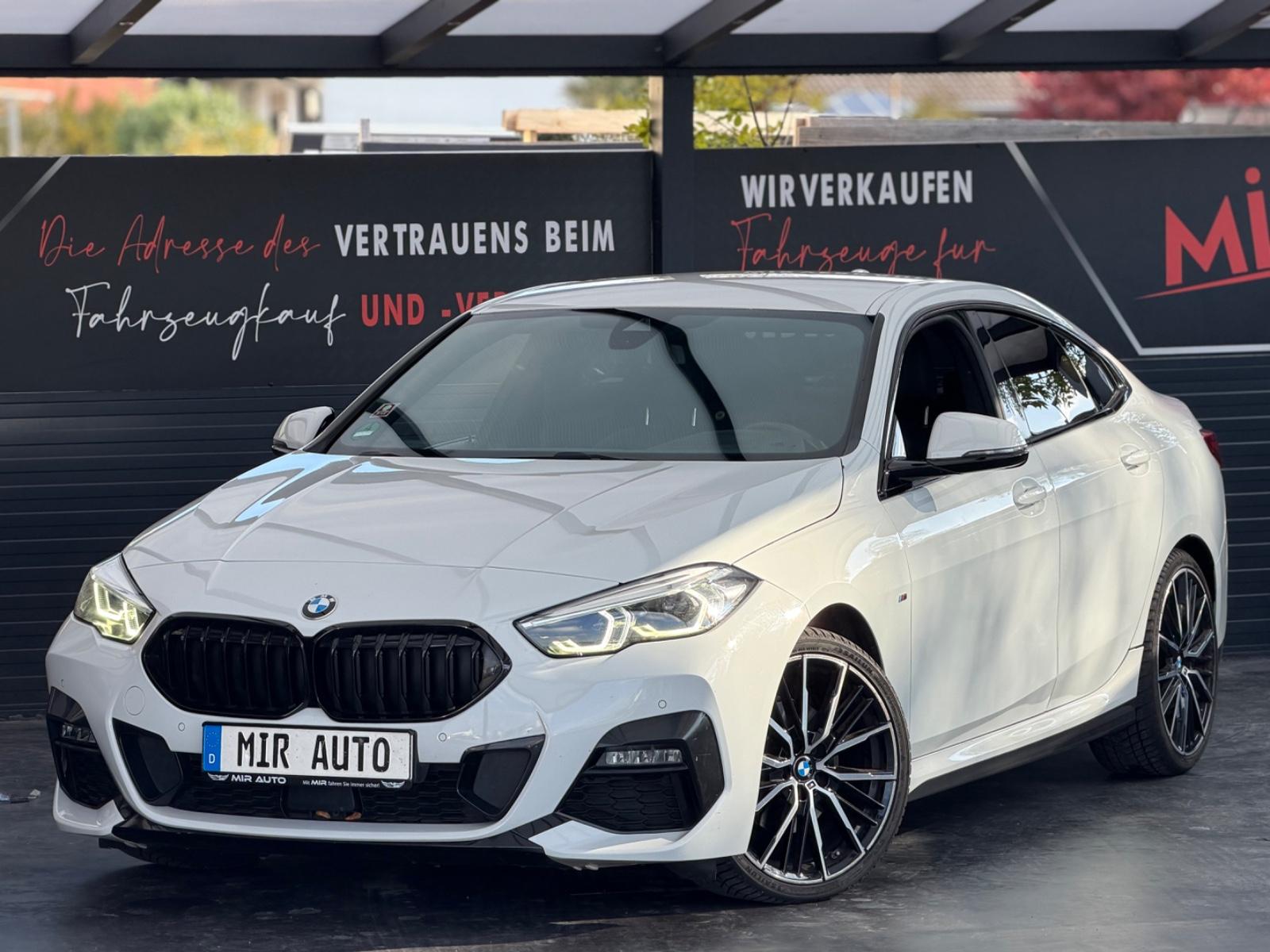 BMW 218