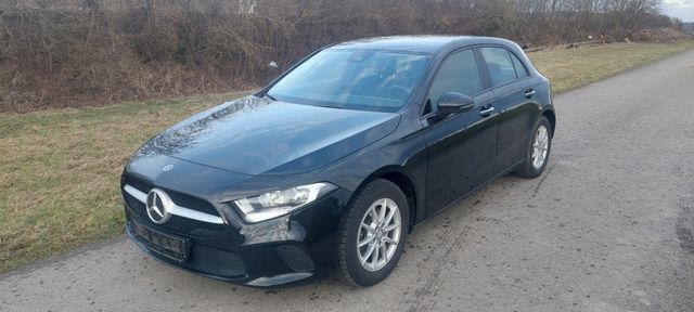 MERCEDES-BENZ A 200 Tempomat Alu 1.Hand Schalter