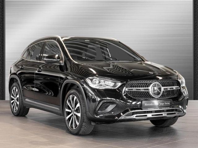 Mercedes-Benz GLA 180 PROGRESSIVE SPUR AHK PDC SHZ