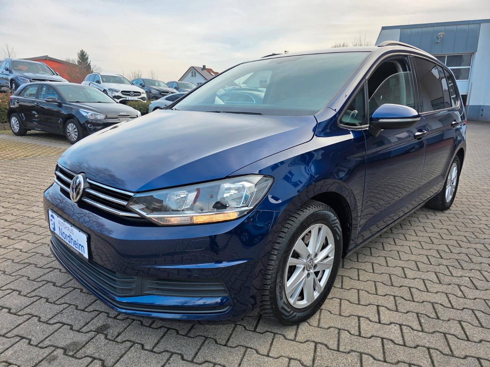 Volkswagen Touran 2.0 TDI DSG/ Klima/ Navi/ Alu/ EURO 6