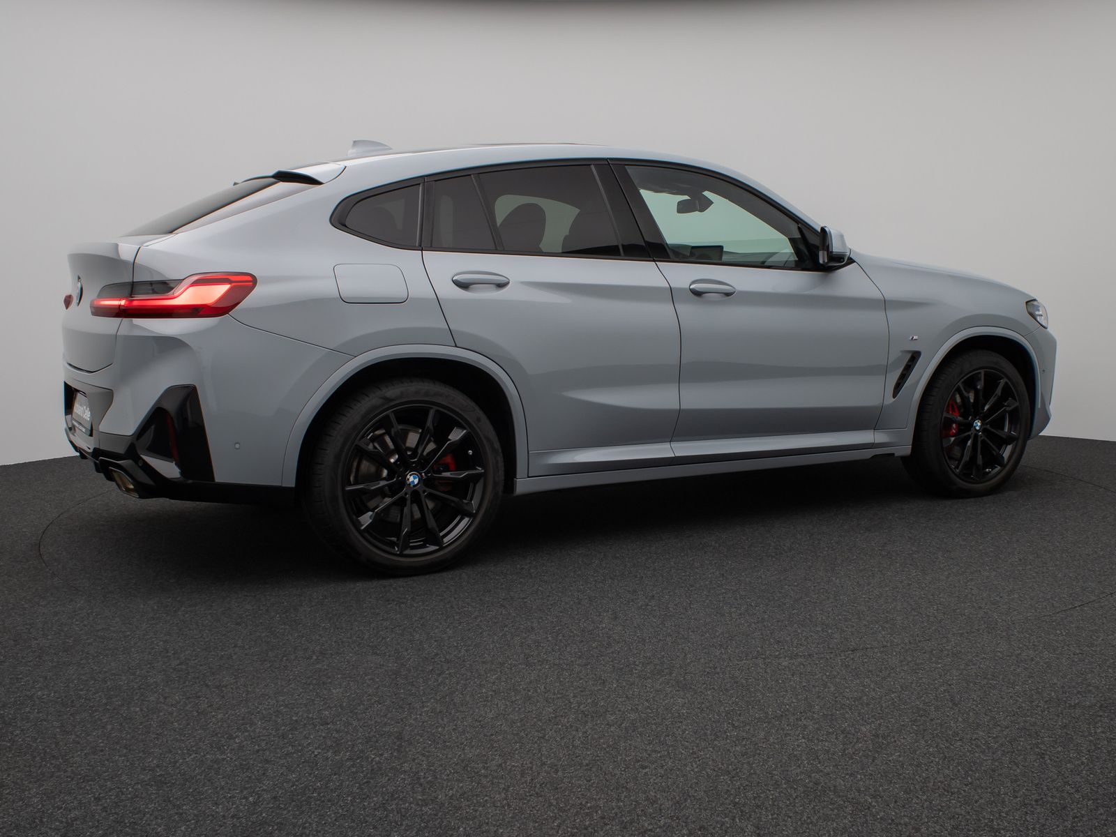 Fahrzeugabbildung BMW X4 xD30i M Sport Panorama 360°DAB H/K AHK Komfor