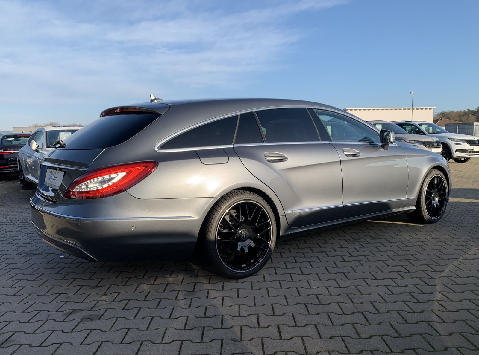 Fahrzeugabbildung Mercedes-Benz CLS 350 Shooting Brake BlueTEC*4Matic*Leder*LED*