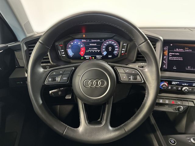 A1 Sportback 30 TFSI LED+SHZ+ALU+VCP+PDC+KLIMA++