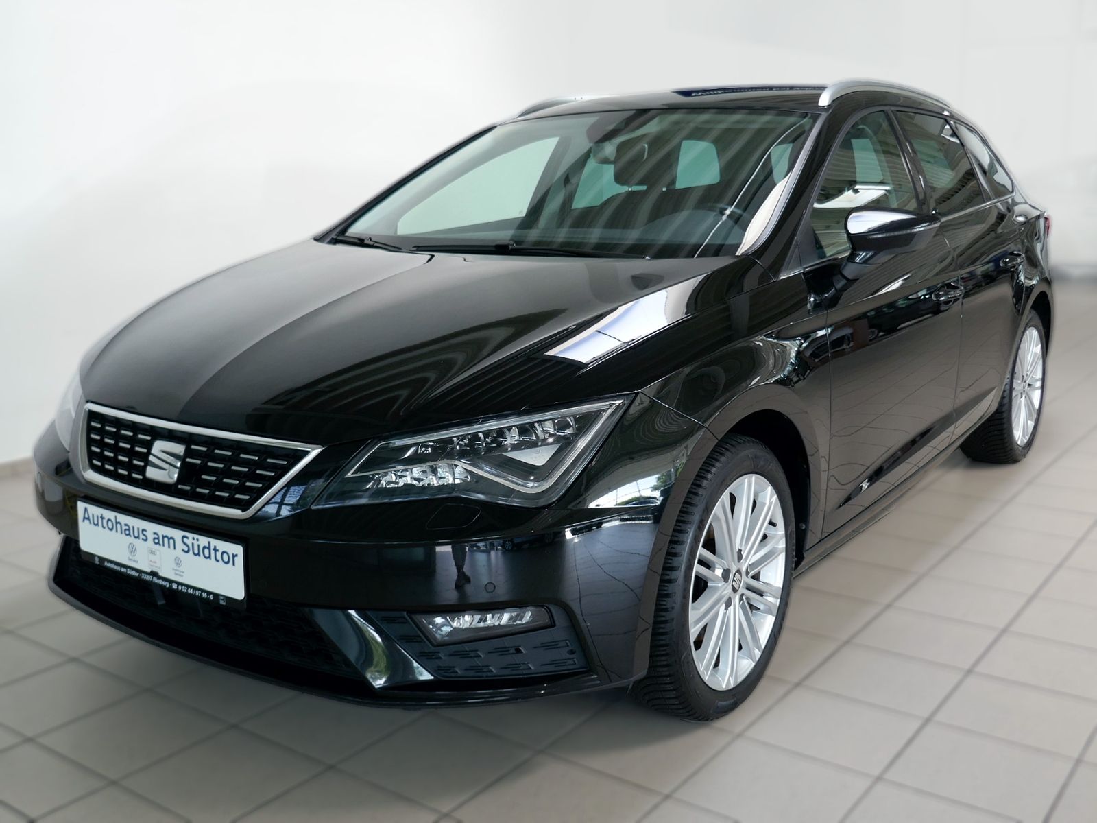 Fahrzeugabbildung SEAT Leon ST Xcellence 1.4 TSI | LED RFK GRA Navi