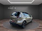 Renault Scenic III BOSE Edition /XENON/PANO/SHZ/TEMP/NAV - Renault Scenic mit Benzin-Antrieb
