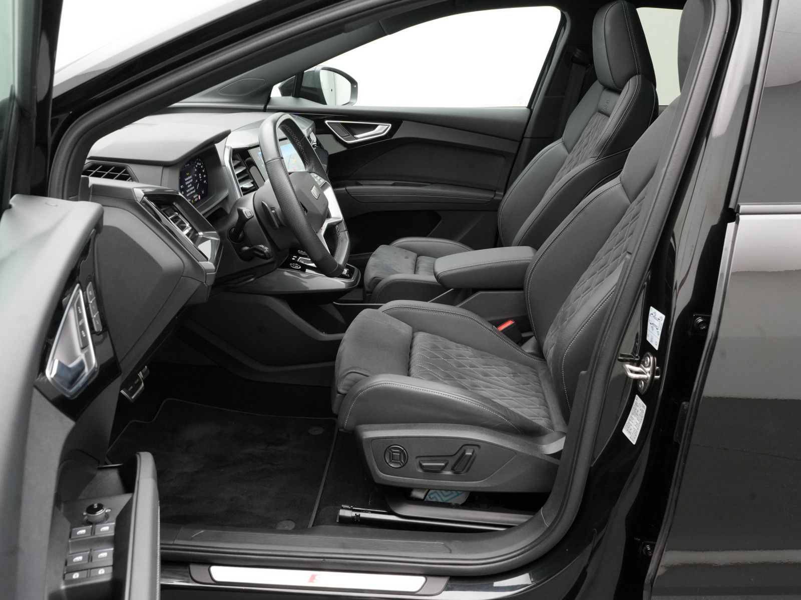 Audi Q4 e-tron - Bild 13