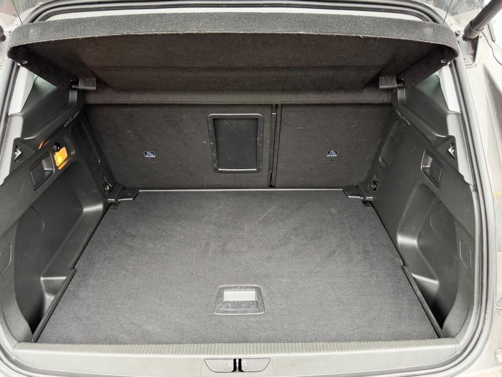 Opel Grandland Innovation/Navi/LED/Leder/Keyless/Pano