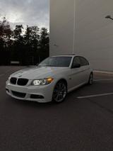 BMW E90 318i Facelift M Paket - BMW 3er Reihe aus 2010: Facelift