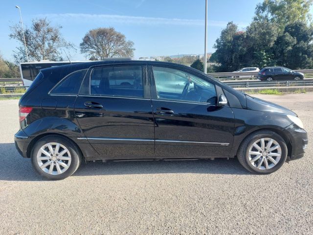 Mercedes-Benz MERCEDES-BENZ B 200 CDI Chrome