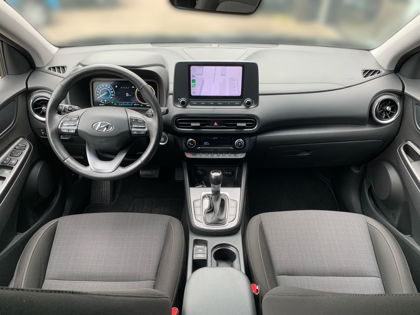 Fahrzeugabbildung Hyundai KONA 1.6 GDI Trend Hybrid Allwetter