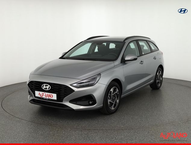 Hyundai i30 Kombi 1.0 T-GDi  Aut. LED Navi Kamera VC