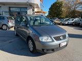 Volkswagen Touran 1.9 Diesel Cambio Automatico N - gebrauchte VW Touran aus dem Jahr 2004