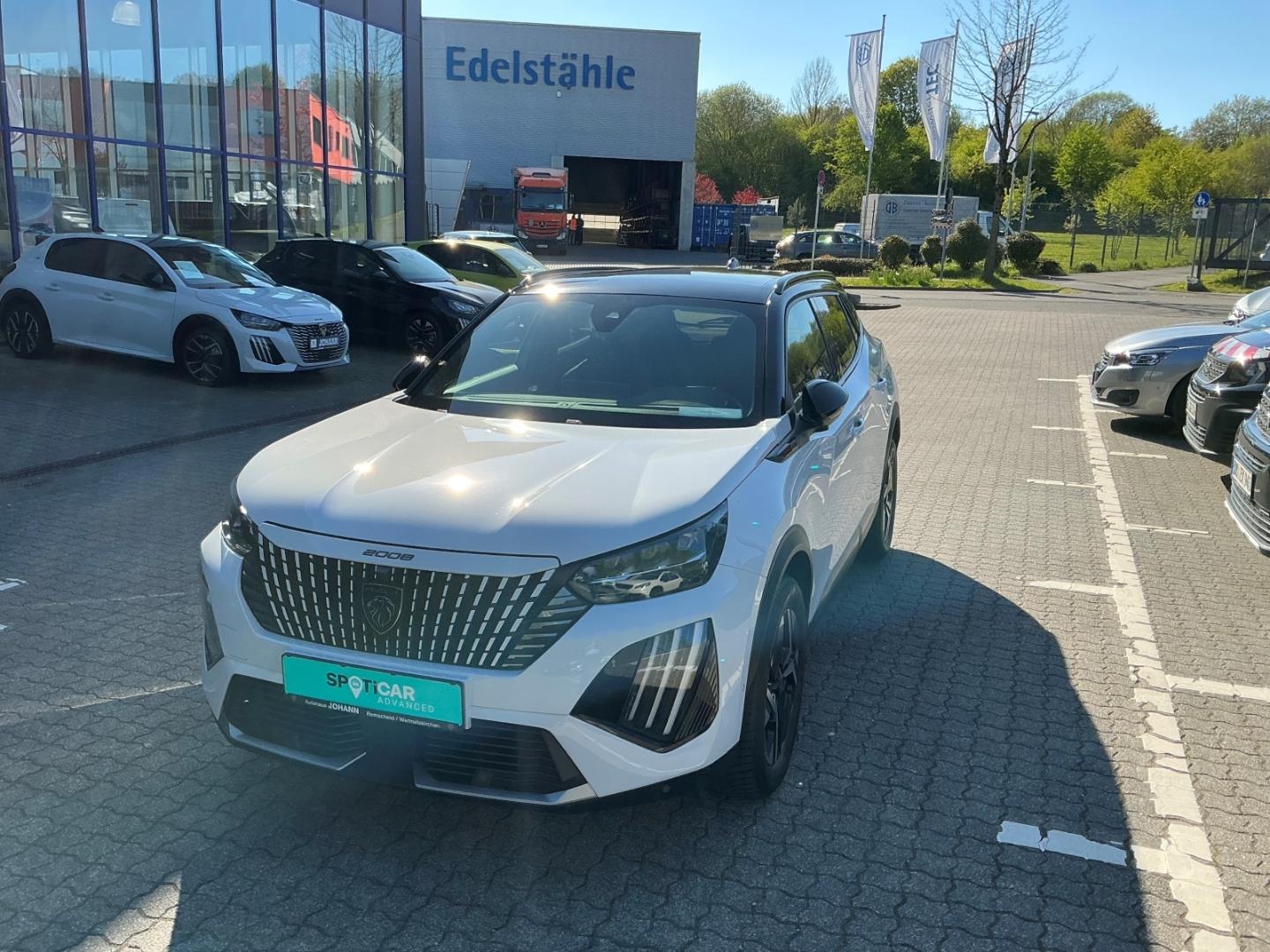 Peugeot 2008 GT BlueHDI 130 EAT8 *Anhängerkupplung+Schie