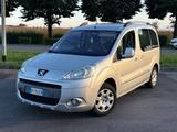 Peugeot Partner Tepee 1.6 HDi 110CV NEOPATENTATI - silberne Peugeot Partner Tepee