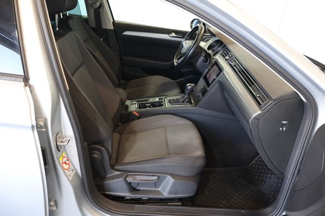 Volkswagen Passat Variant 2.0 TDI CARPLAY+LED+KAM+AHK