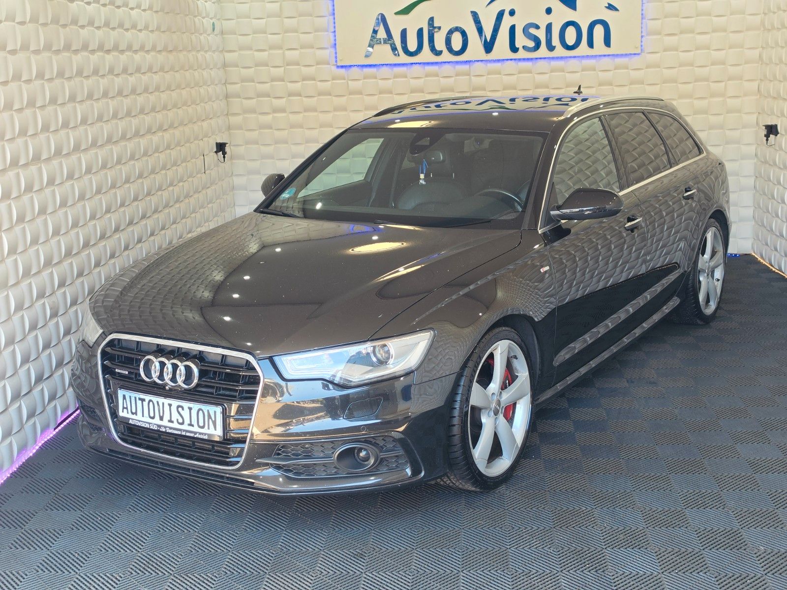 Audi A6 - 1