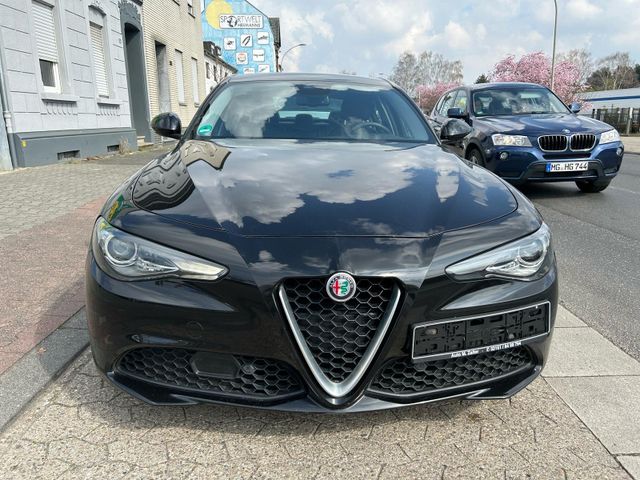 Alfa Romeo Giulia Super