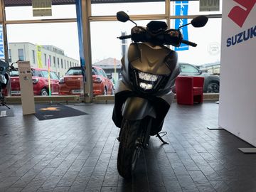 Suzuki Avenis 125 M6