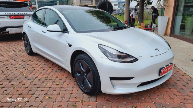 Tesla Model 3 Model 3 Standard RWD Plus