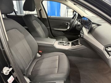 BMW 318 - 12