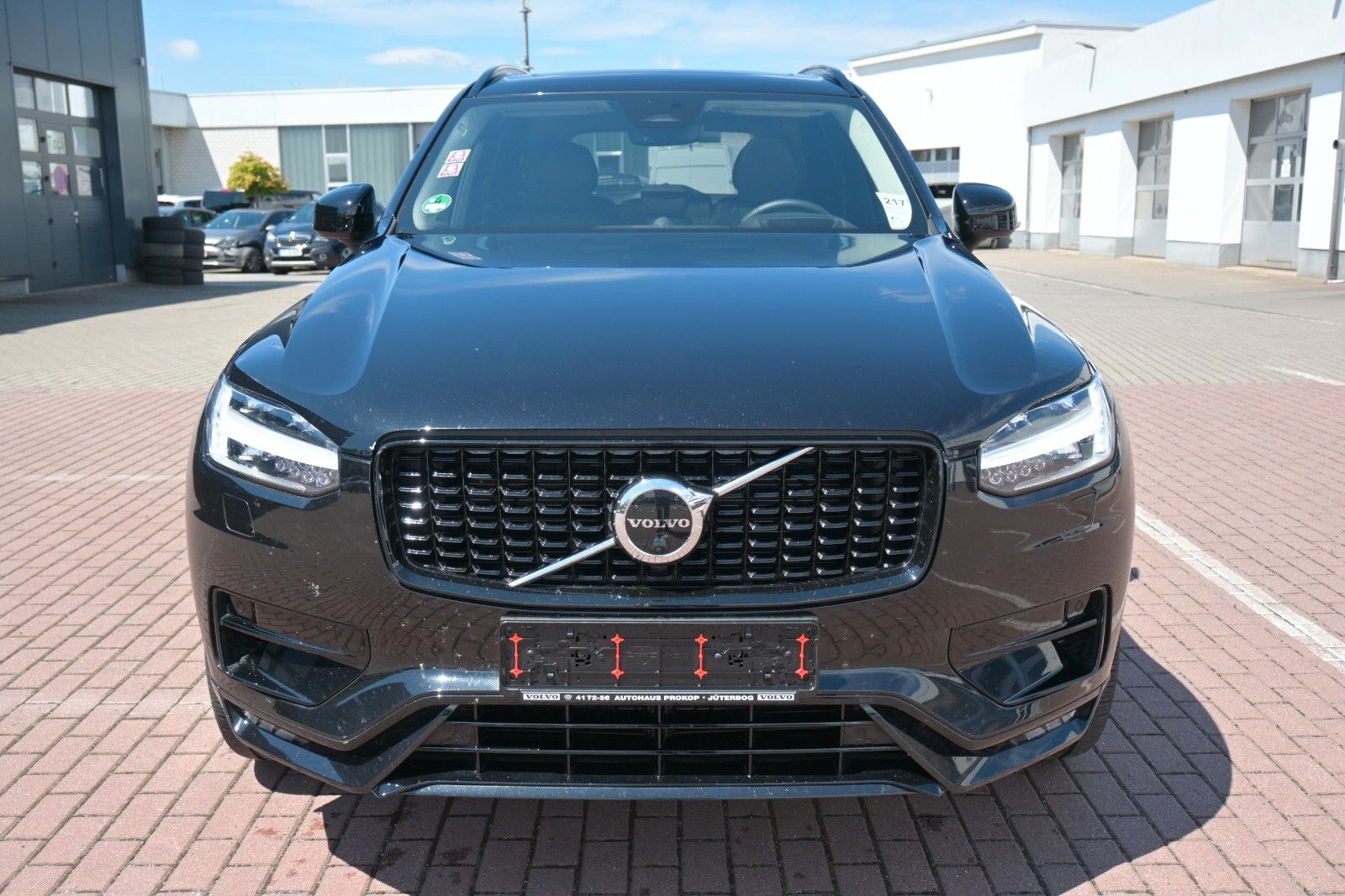 Fahrzeugabbildung Volvo XC90 B5 Diesel Ultimate Dark AWD*LUFT*360°B&W*